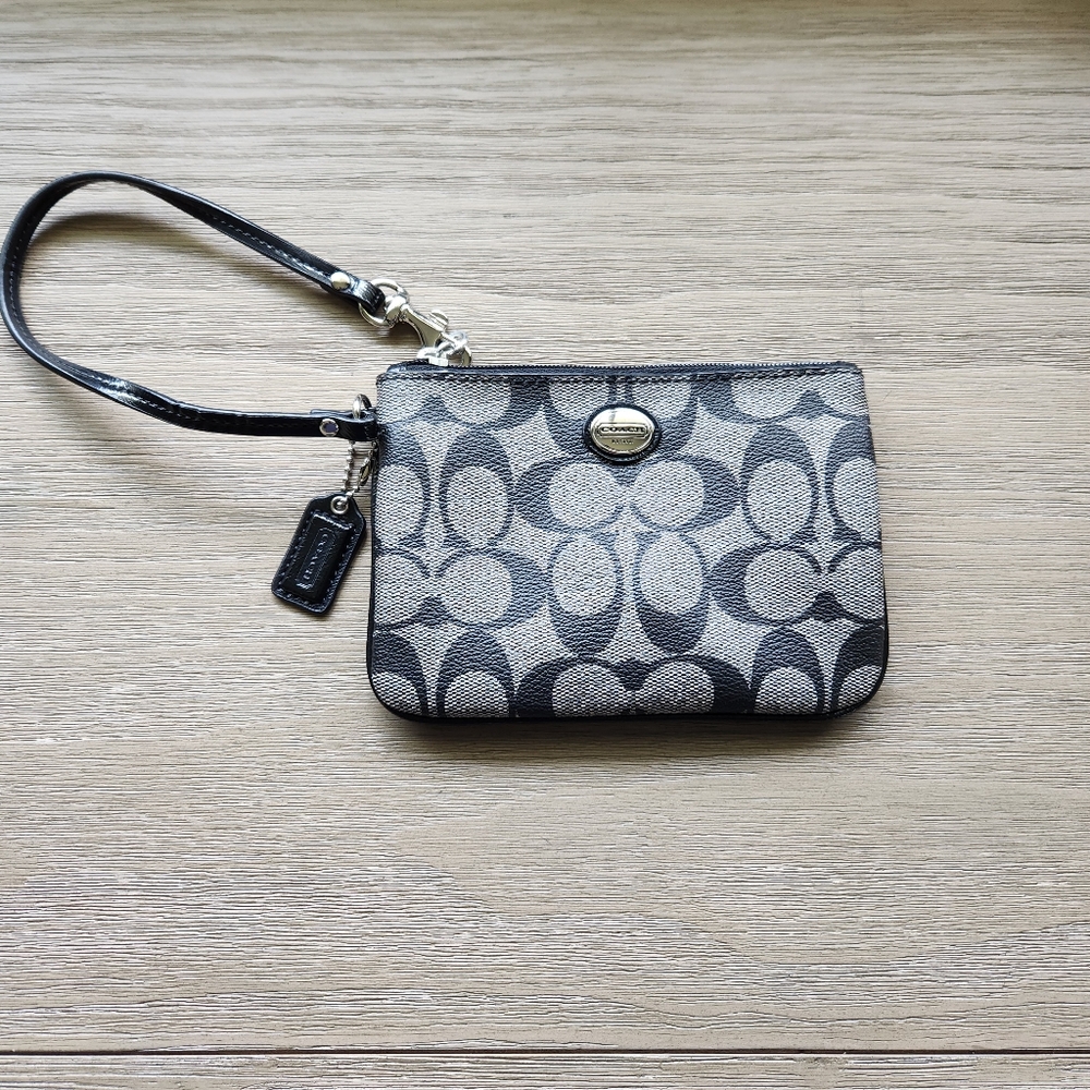 Coach Signature Black Grey Wristlet